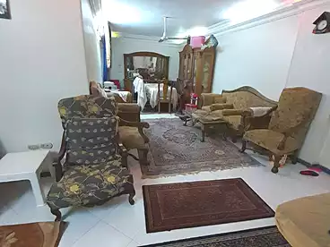 عقارات للبيع - 3 غرف - بالدور 4