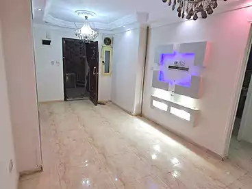 شقق للبيع - 3 غرف - بالدور 2