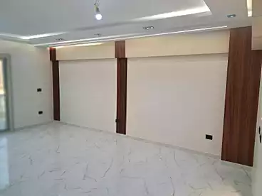 شقق للبيع - 3 غرف - بالدور 2