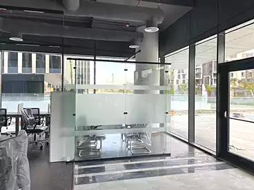 Administrative For rent - 5 rooms - floor 2
