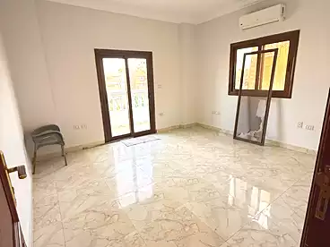 شقق للإيجار - 3 غرف - بالدور 3