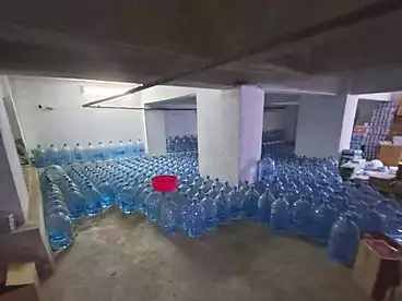 مخازن للبيع