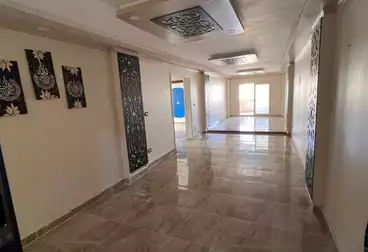 Apartments For sale - 4 rooms - floor 1