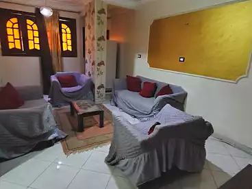 شقق مفروشة للإيجار في كايرو مول، الهرم، 85 متر