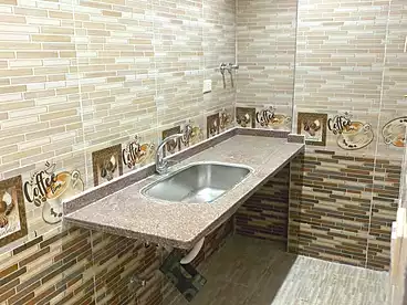 شقق للبيع - 3 غرف - بالدور 8