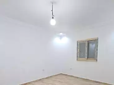 شقق للبيع - 3 غرف - بالدور 8