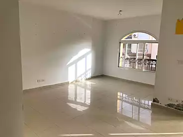 Apartments For rent - 3 rooms - floor 4