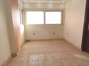 Apartments For rent in Rael St., Manshiet Ain Helwan, 90 sqm
