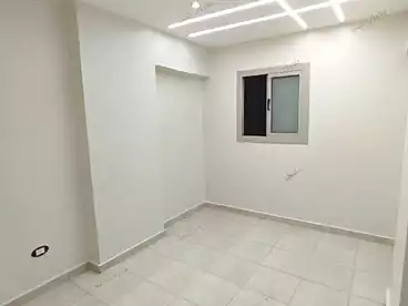 شقق للبيع - 2 غرف - بالدور 3