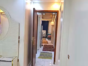شقق للبيع - 3 غرف - بالدور 15