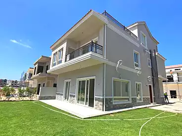 عقارات للبيع - 4 غرف