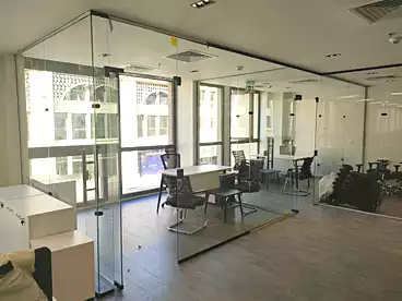 Offices For rent - 6 rooms - floor 2