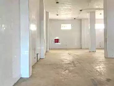 تجاري للإيجار