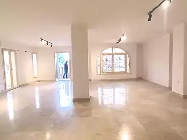 عقارات للإيجار - 5 غرف - بالدور 1
