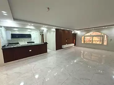 Apartments For rent - 3 rooms - floor 8