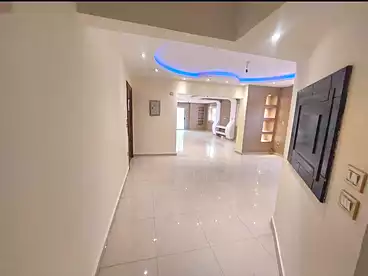 شقق للبيع - 3 غرف - بالدور 3