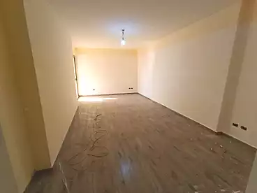 Apartments For sale - 3 rooms - floor 8