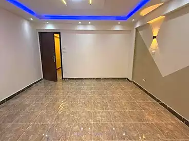 شقق للبيع - 3 غرف - بالدور 4