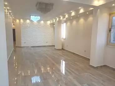 شقق للبيع - 3 غرف - بالدور 2