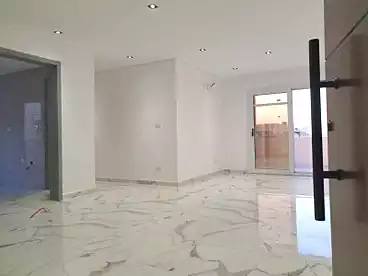 Properties For rent - 2 rooms - floor 5