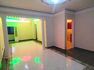 شقق للبيع في شارع الخلفاء الراشدين، الهانوفيل، 100 متر
