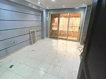 Apartments For rent - 3 rooms - floor 9