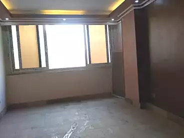عقارات للبيع - 3 غرف - بالدور 8