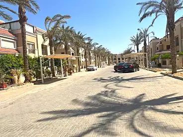 عقارات للإيجار - 4 غرف