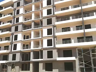 Apartments For sale - 3 rooms - floor 1