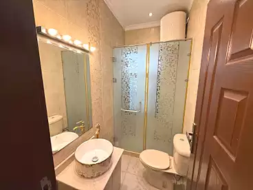 عقارات للإيجار - 4 غرف