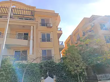 عقارات للبيع - 3 غرف - بالدور 2