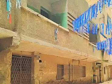 Building For sale - 4 rooms