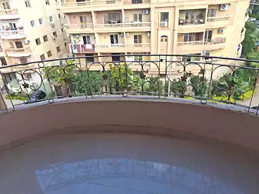 عقارات للبيع - 3 غرف - بالدور 4