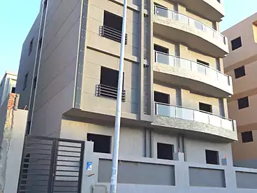 مباني للبيع