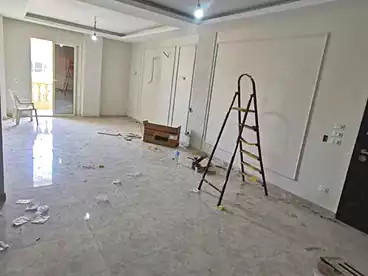 Apartments For sale - 3 rooms - floor 1