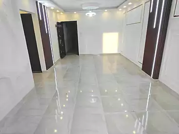عقارات للبيع - 3 غرف - بالدور 13
