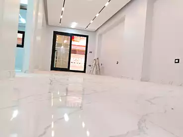 شقق للبيع - 3 غرف - بالدور 2