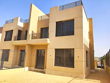 Twin House For sale - 4 rooms