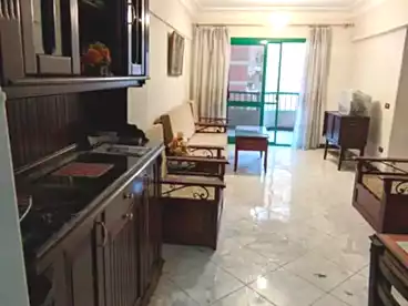 شقق للبيع - 2 غرف - بالدور 8