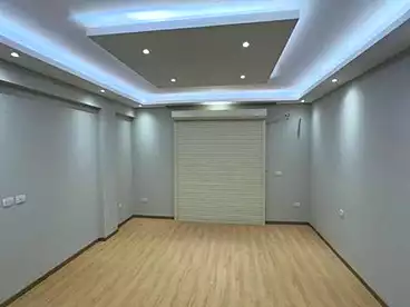 عقارات للبيع - 3 غرف - بالدور 4