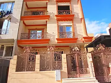 مباني للبيع