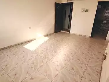 شقق للإيجار - 2 غرف - بالدور 12