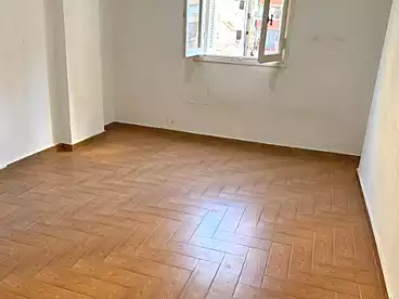 Apartments For rent in El Mandara, Alexandria, 165 sqm