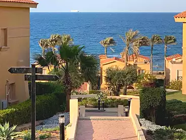 شاليهات للبيع - 2 غرف - بالدور 1