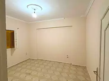 عقارات للإيجار - 2 غرف - بالدور 0