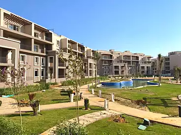 شقق للبيع - 3 غرف - بالدور 2