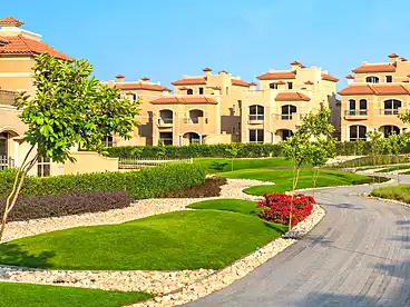 فلل للبيع في كمبوند لافيستا سيتى، الحي السكني الرابع - R4، 228 متر