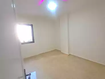 عقارات للبيع - 3 غرف - بالدور 3