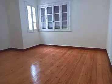 Apartments For rent - 6 rooms
