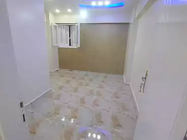 شقق للبيع في شارع محمود العيسوي، سيدي بشر بحري، 80 متر